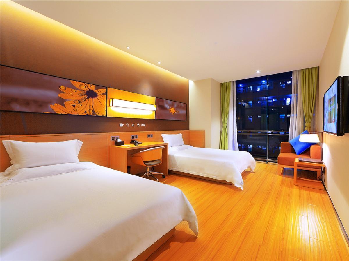 Iu Hotel Shenyang Railway Station Sk Transfer Center Εξωτερικό φωτογραφία